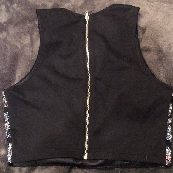 ASTR Sequin Top - Picture 4 of 4